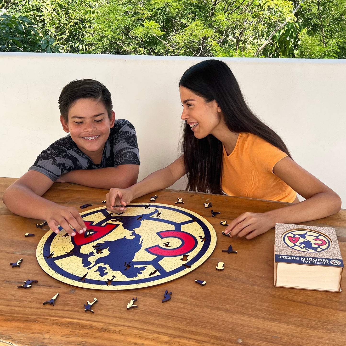 Club América® Escudo - Rompecabezas de Madera