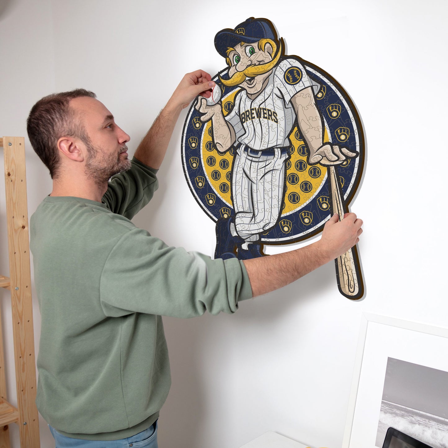 Milwaukee Brewers™ Mascota - Rompecabezas de Madera